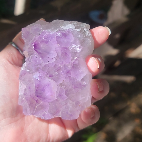 Cute raw Amethyst owl hancarved crystal 3" tall - Picture 8 of 10